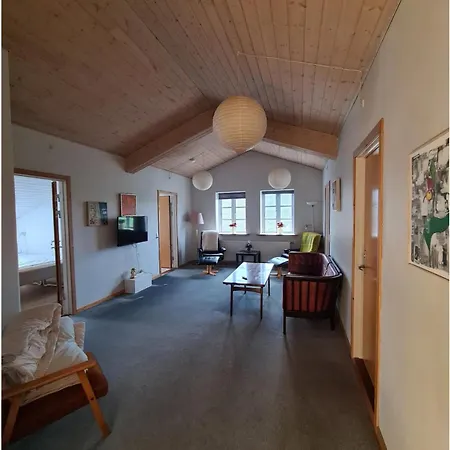 Guest house Vaerelser Til Leje 5 *