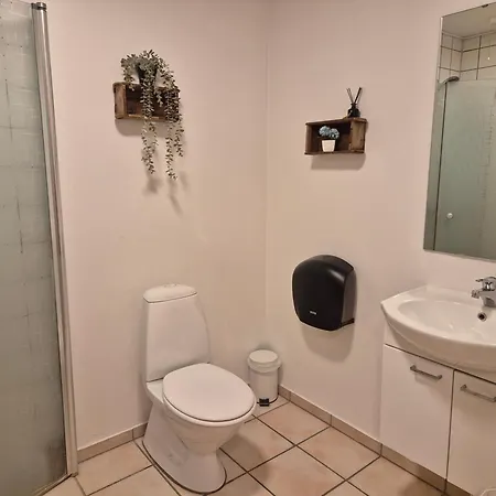 Vaerelser Til Leje 5 Vendégház Hørve
