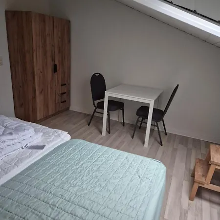 Vaerelser Til Leje 5 * Hørve